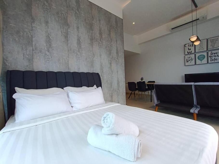 Cl 30A Super Kl View Infinity Pool Klcc Apartment Kuala Lumpur Exterior photo