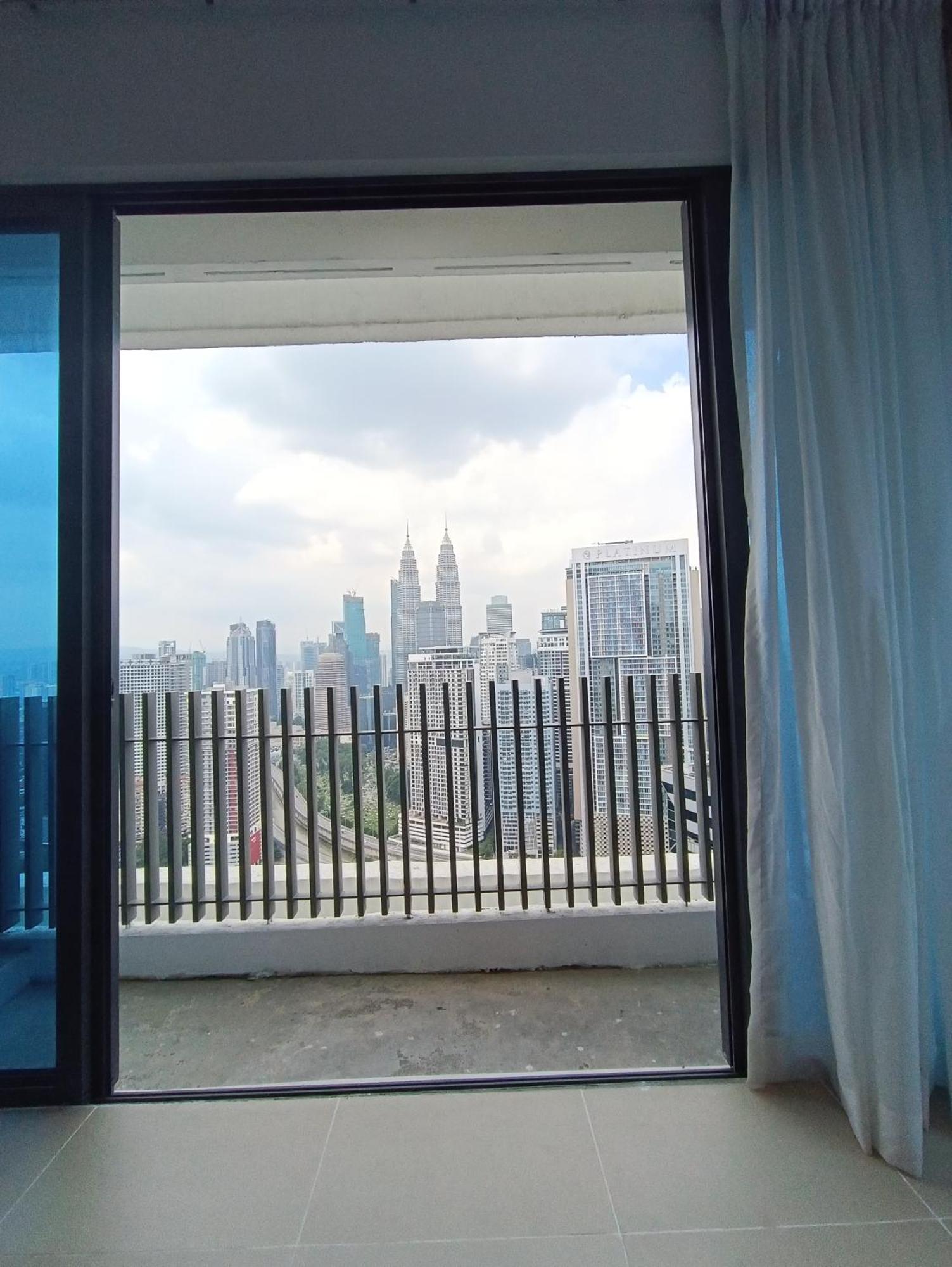 Cl 30A Super Kl View Infinity Pool Klcc Apartment Kuala Lumpur Exterior photo